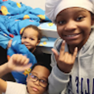 Meet your Posher, Joshua